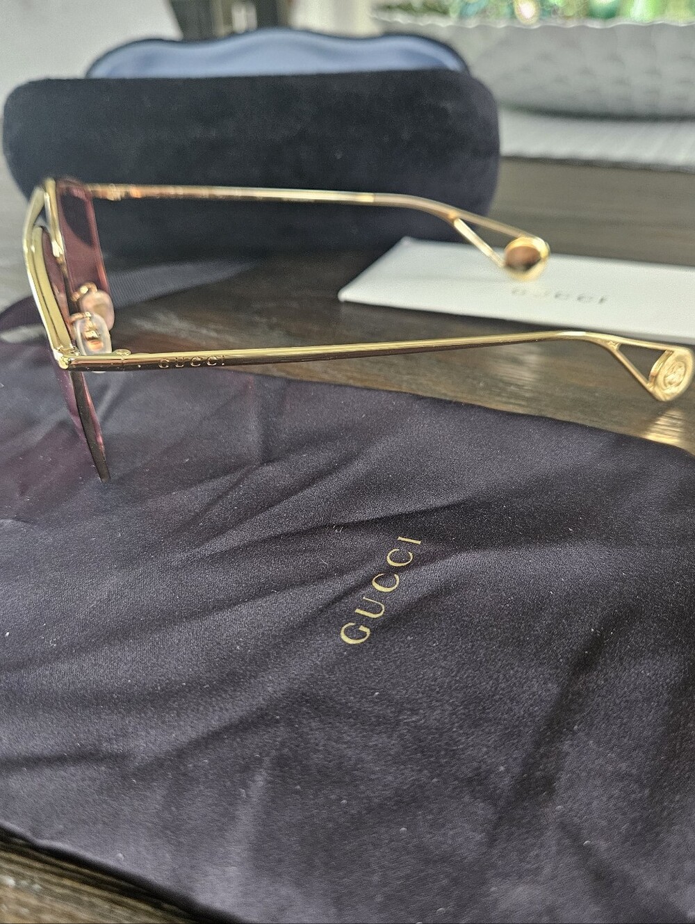 Gucci Pink Gold Frame Sunglasses GG0437SA - Picture 2 of 11